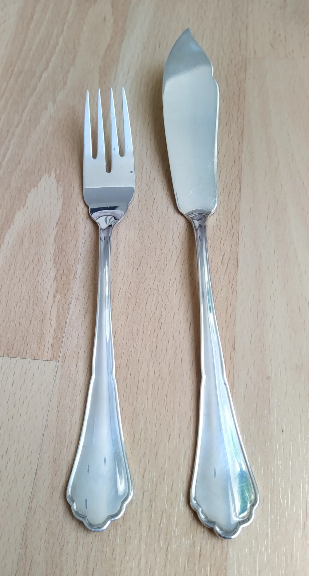 Besteck Fischgabel und -messer