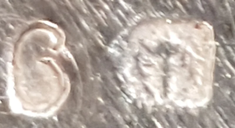 07 Cocktailshaker - Unterbecher Detail rechte Punze.jpg