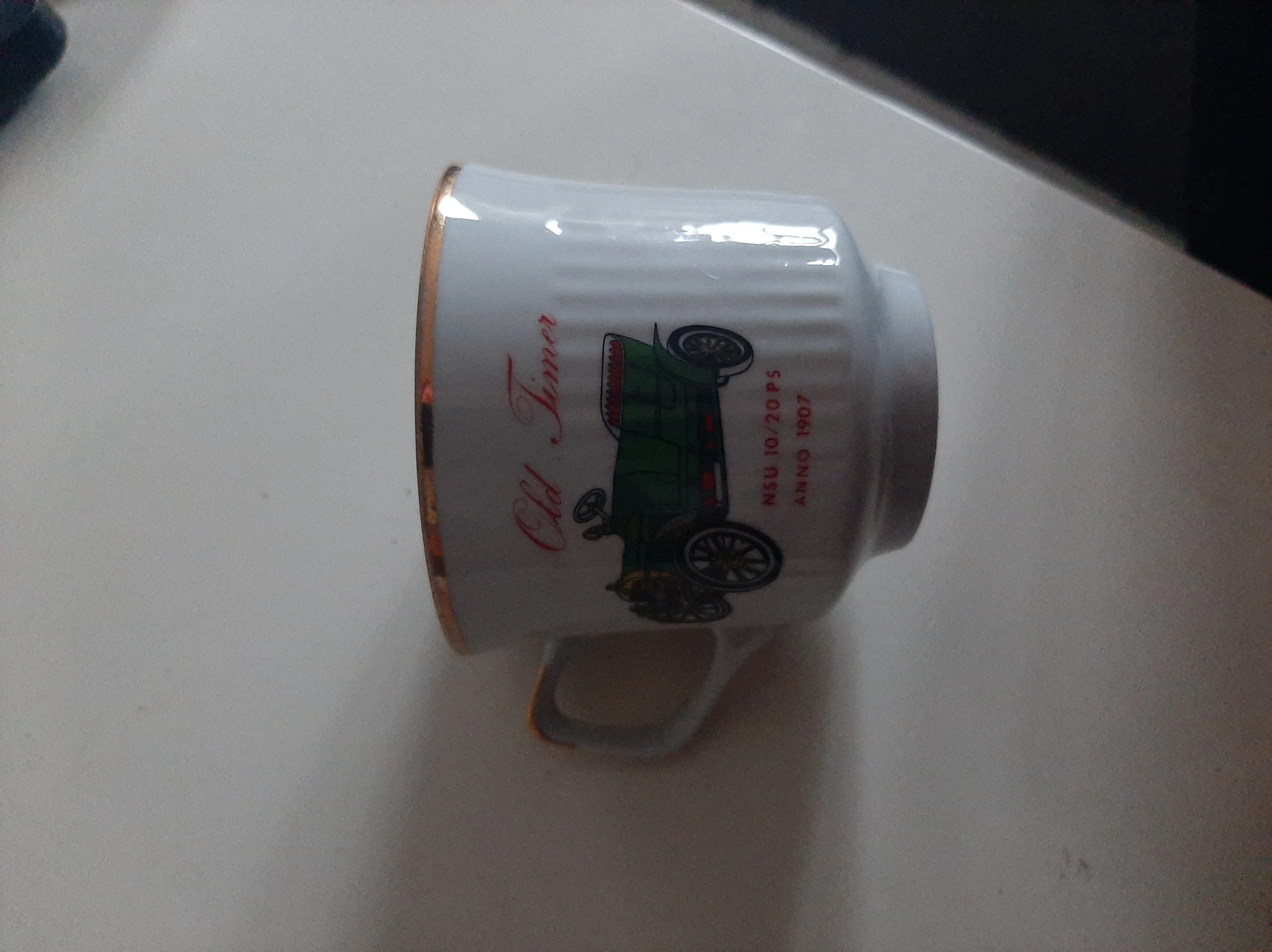 Tasse 2