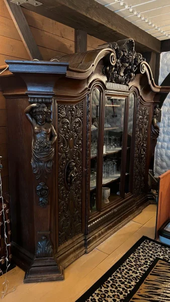schrank2.jpg