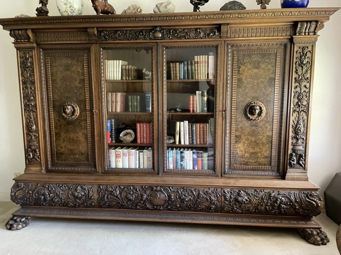 Schrank-2.jpg