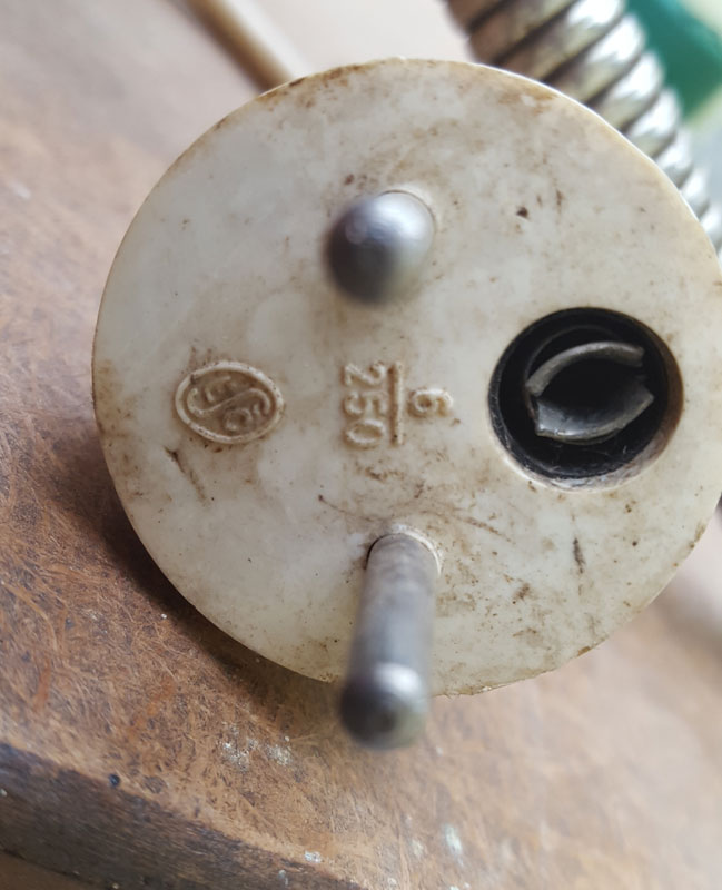 Stecker.jpg