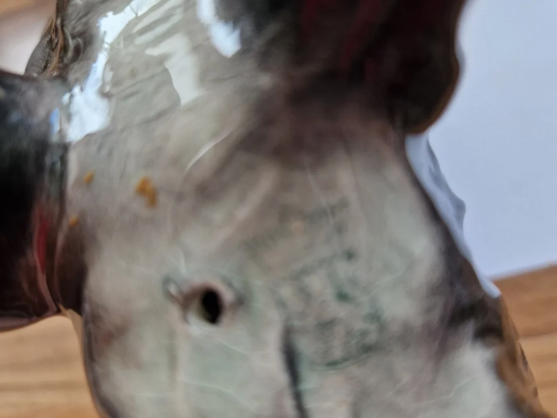 Hundefigur schwarzer Hund e.jpg