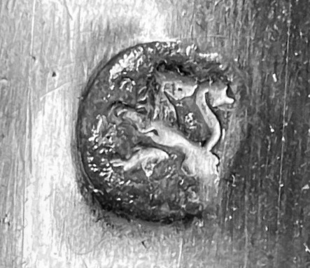 Punzierung Zierschale_Löwe.jpg