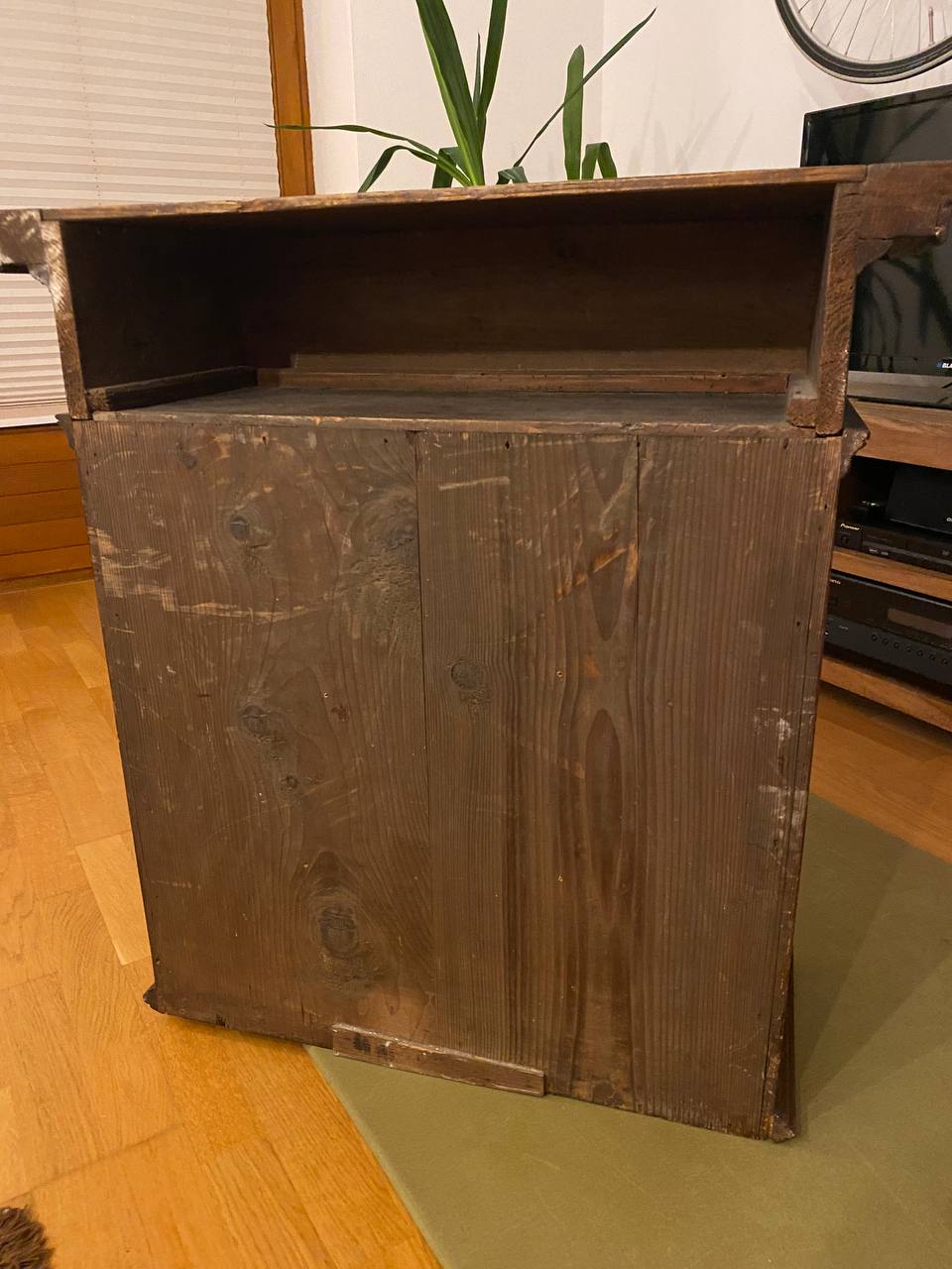 Schrank9.jpg