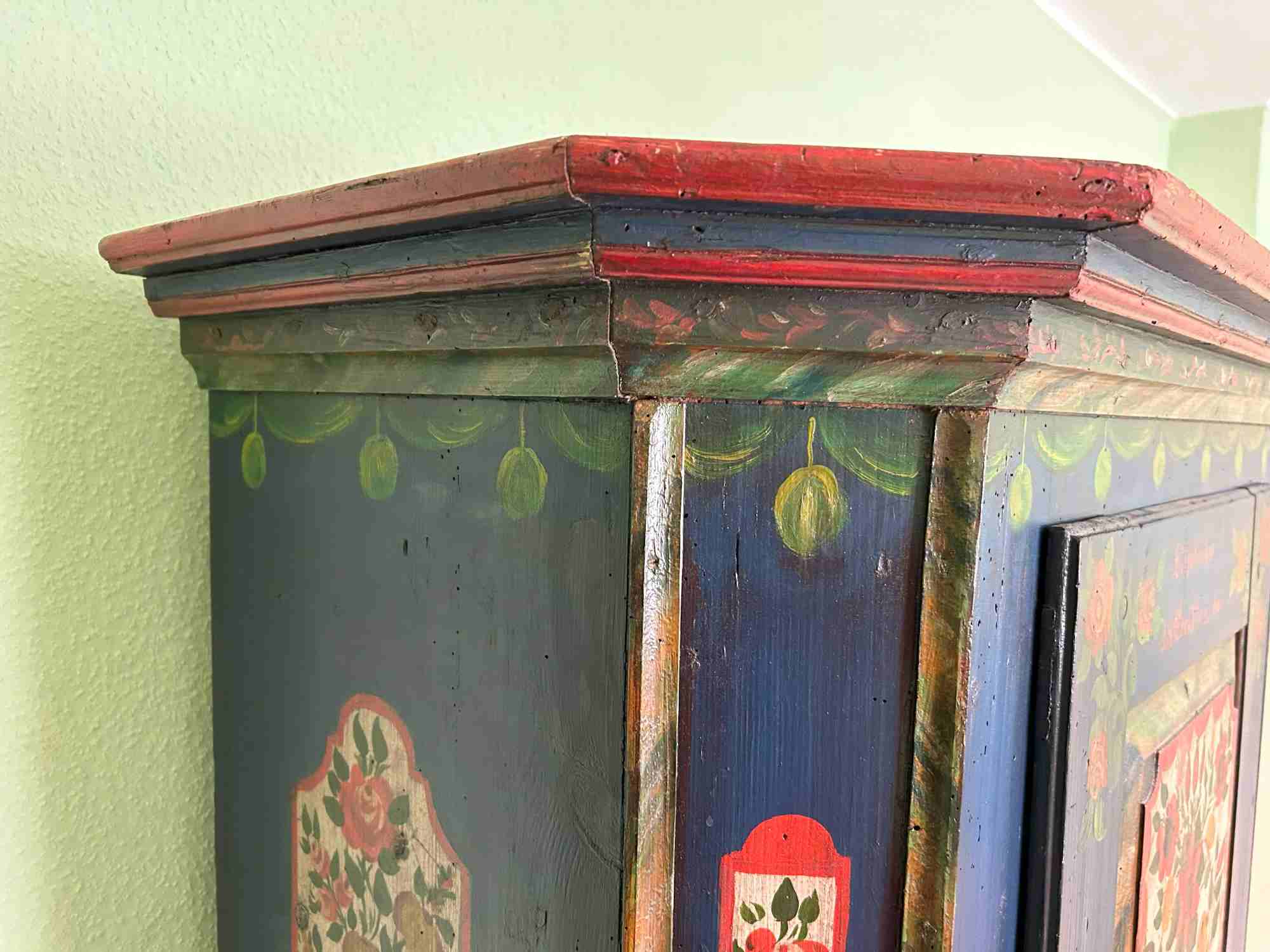 Schrank 8.jpg