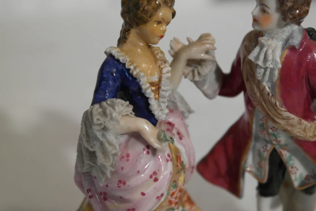 09 - Porzellanfigur (6).jpg