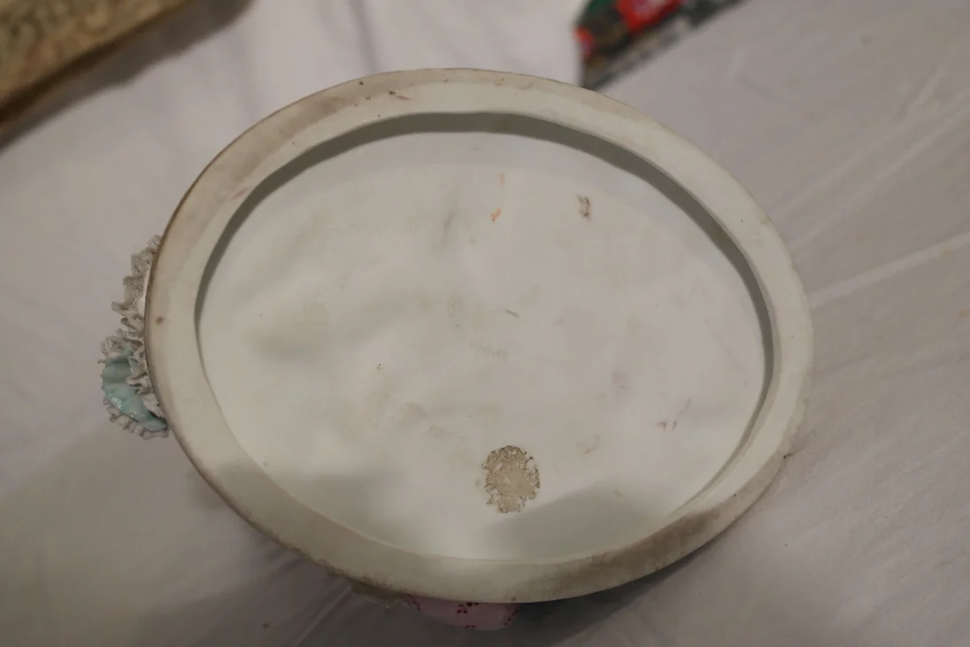 03 - Porzellanfigur (9).jpg