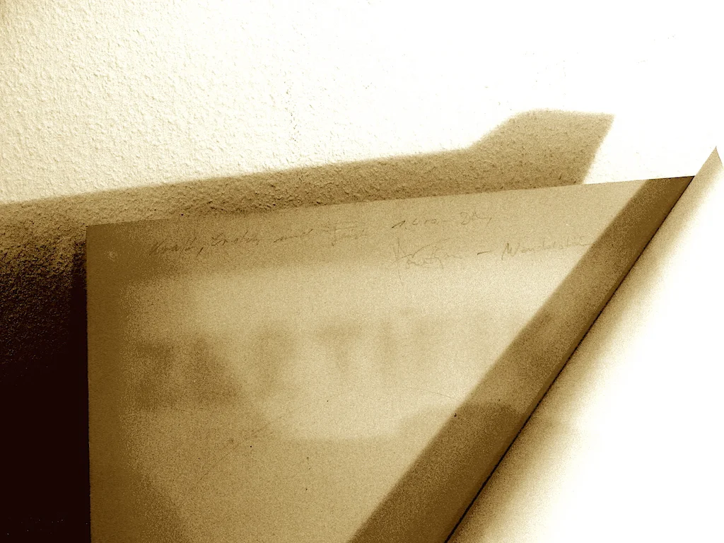 Titel und Unteschrift