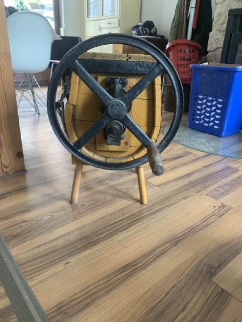 Mittel (IMG_8698).jpeg