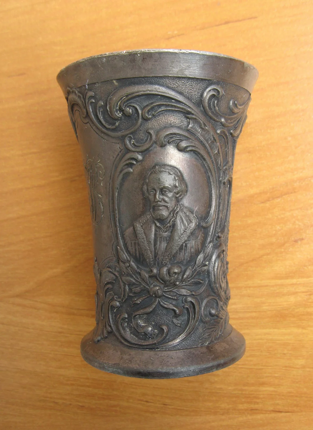 Zinnbecher WMFB Wartburg_1.JPG