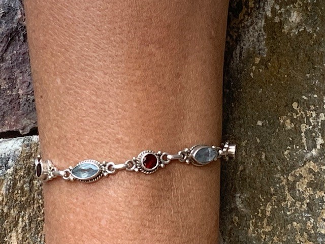 Armband Steine