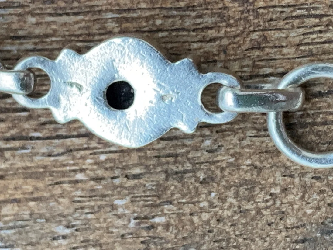 Hier noch mal die Punzen