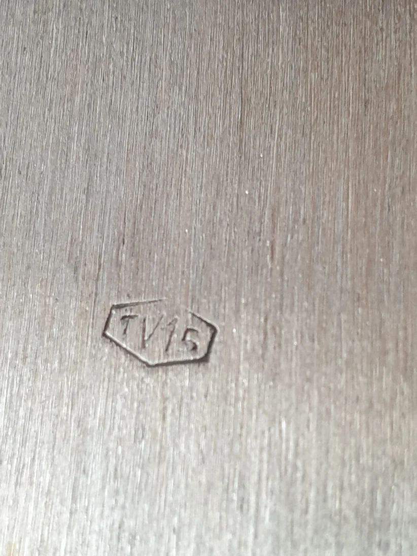 TV15.jpg