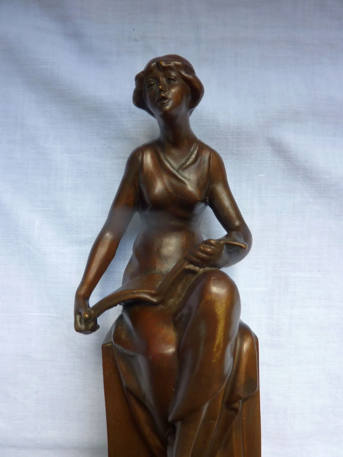 bronze_figur_01.jpg