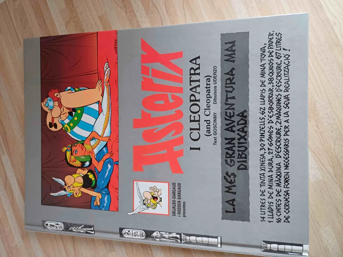Asterix Cleopatra 1 a.jpg