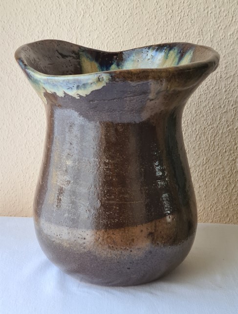 Vase 1.jpg