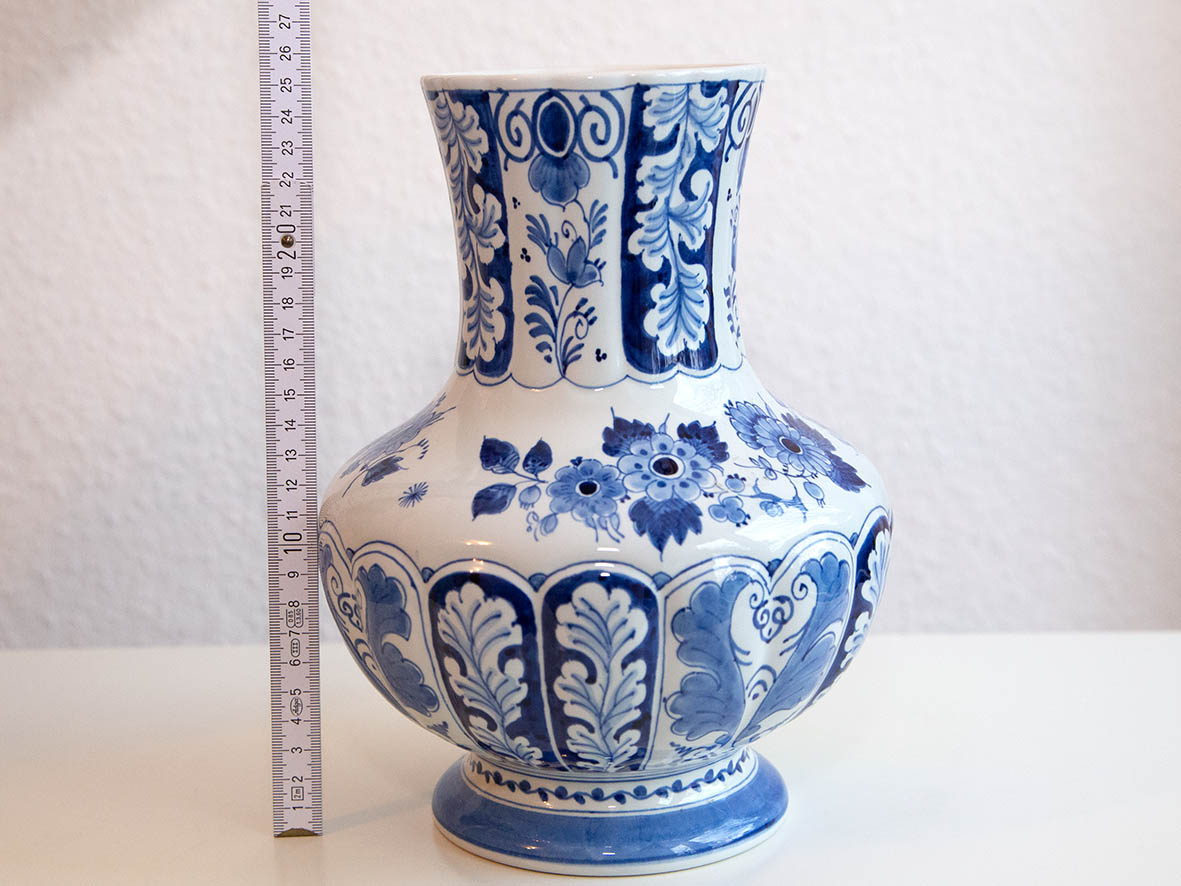 2025_01_03_Delfter_Vase6.jpg