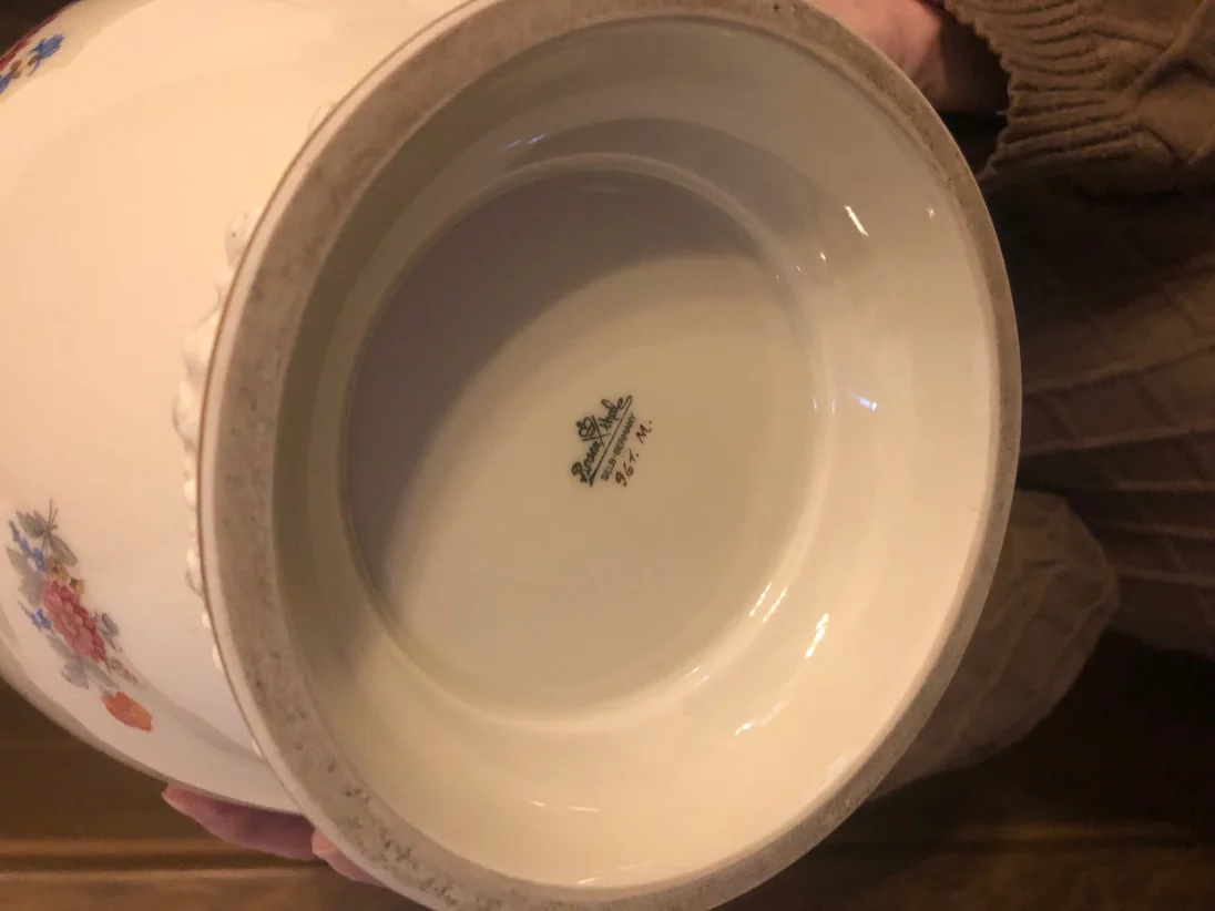 vase02.jpg