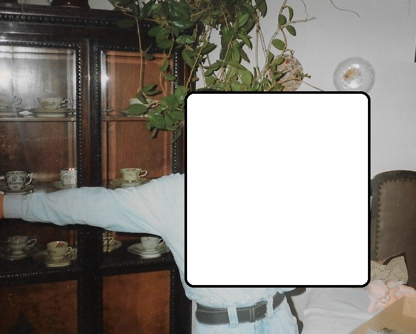 Schrank 1 (2).jpeg