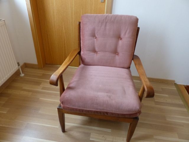 Sessel Ansicht_vorne.jpg