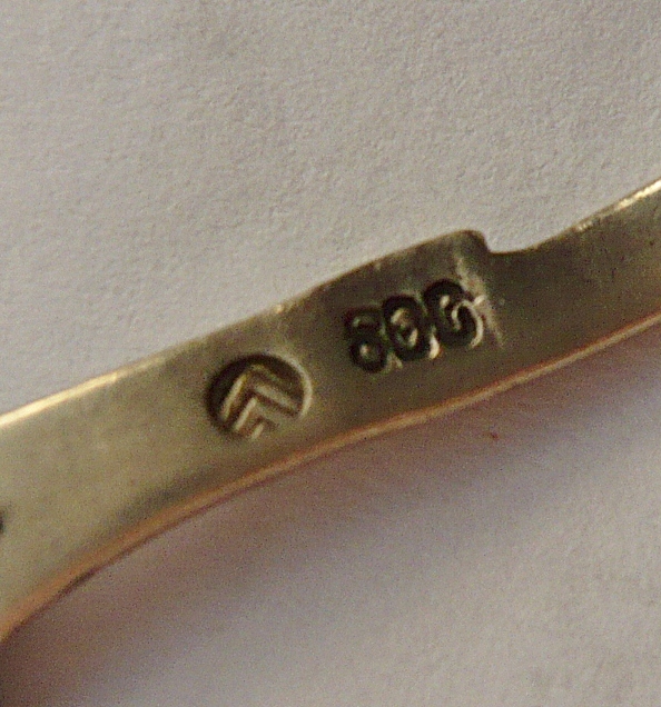 P1060736 (594x636).jpg