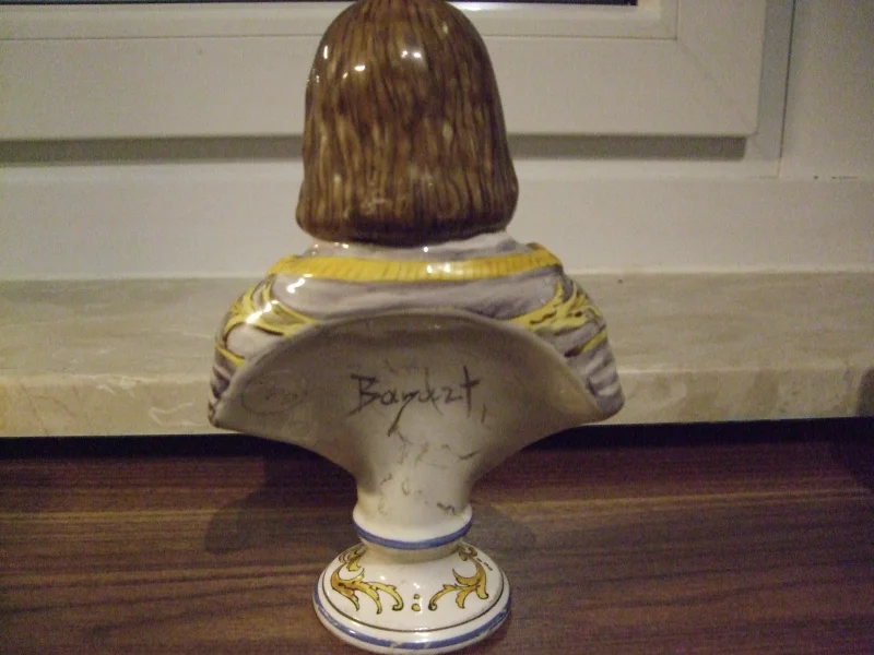 DSCF1002-min.JPG