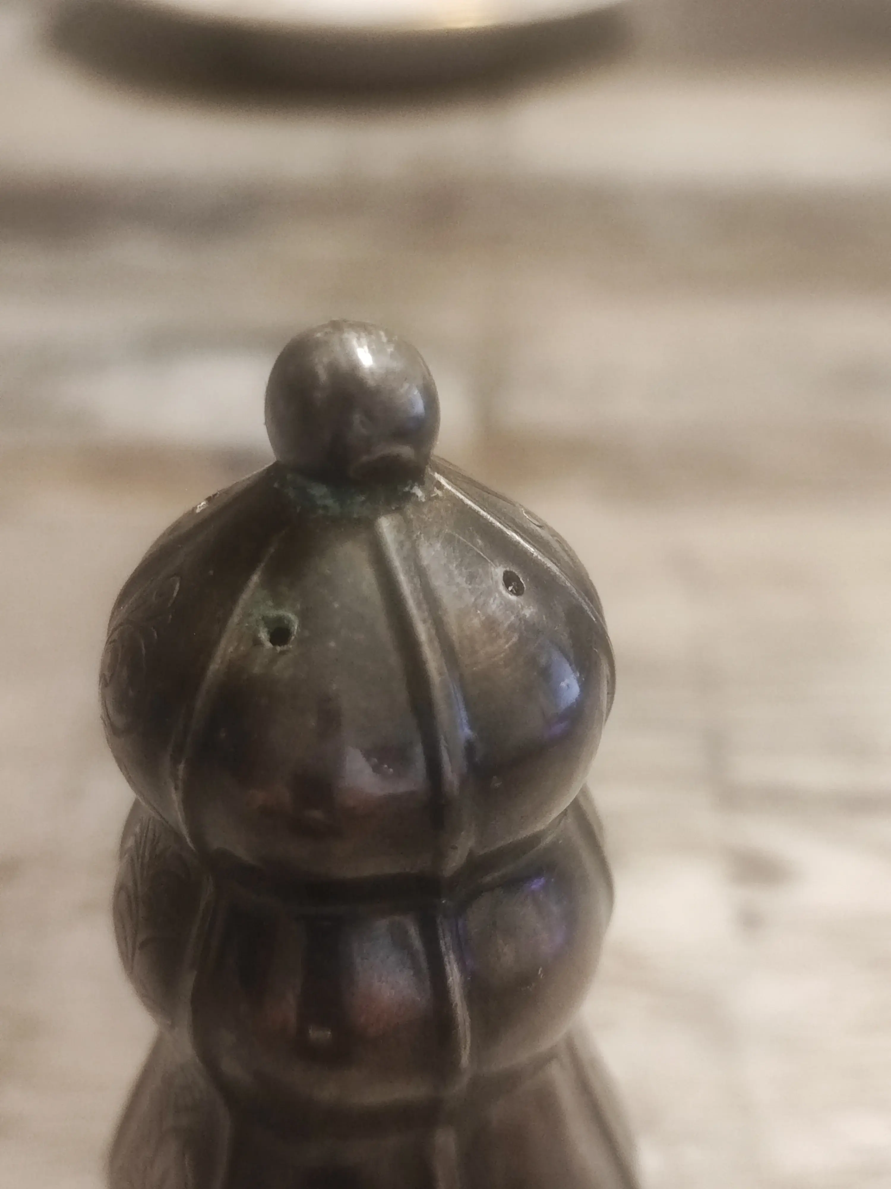 Grünfärbung am Kopf