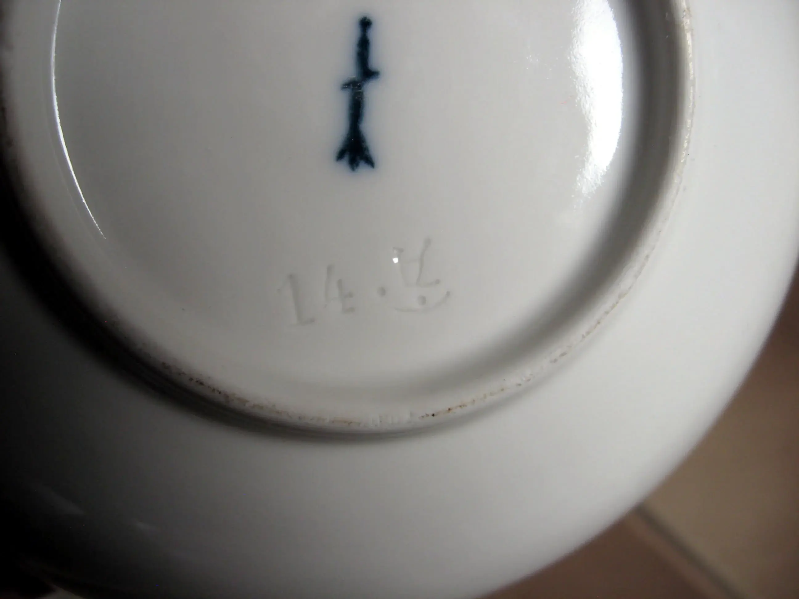 Geschirr KPM Henkelschale_4.webp