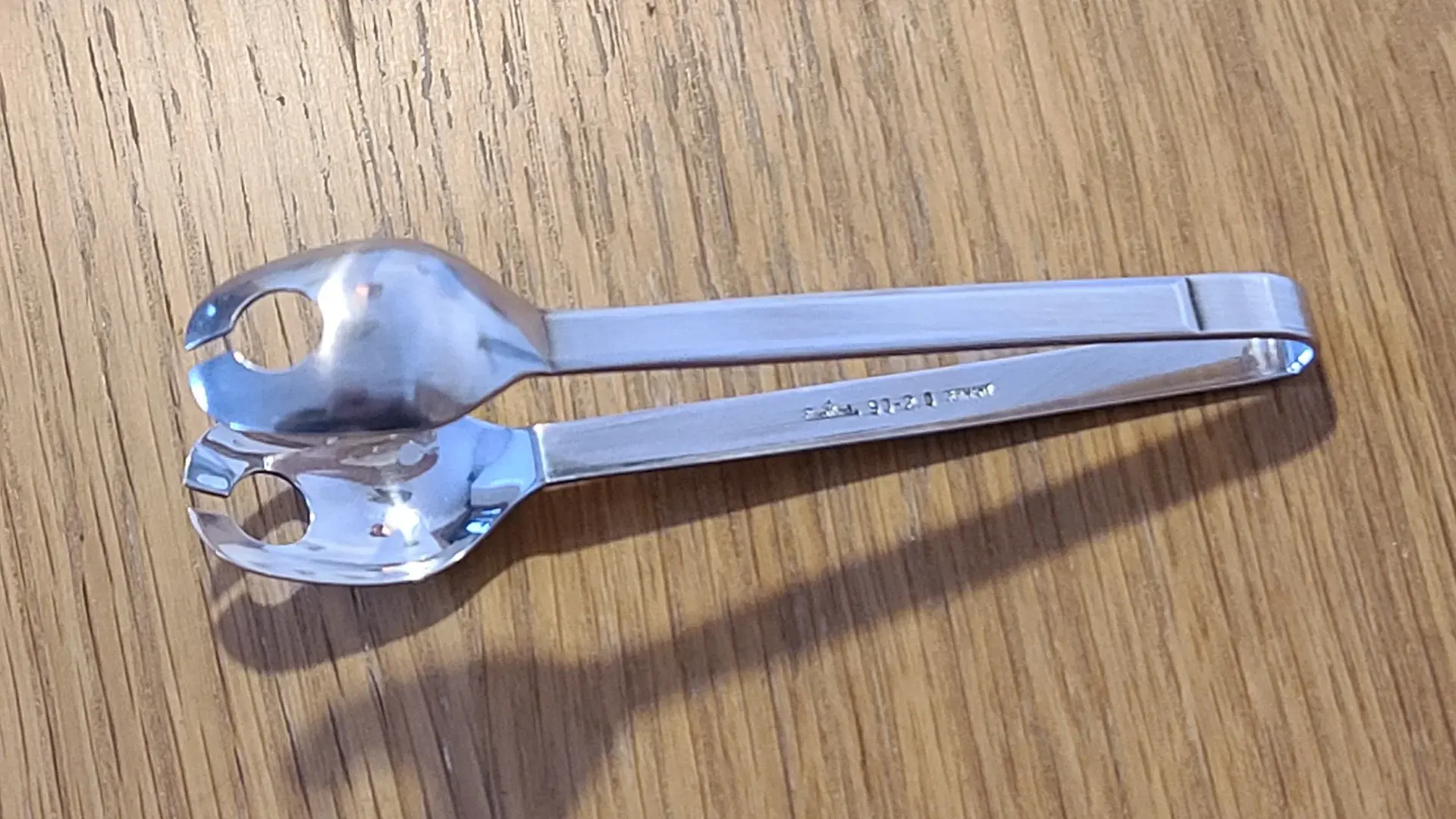 Rosenthal Zuckerzange versilbert 90 Seitenansicht 1.webp