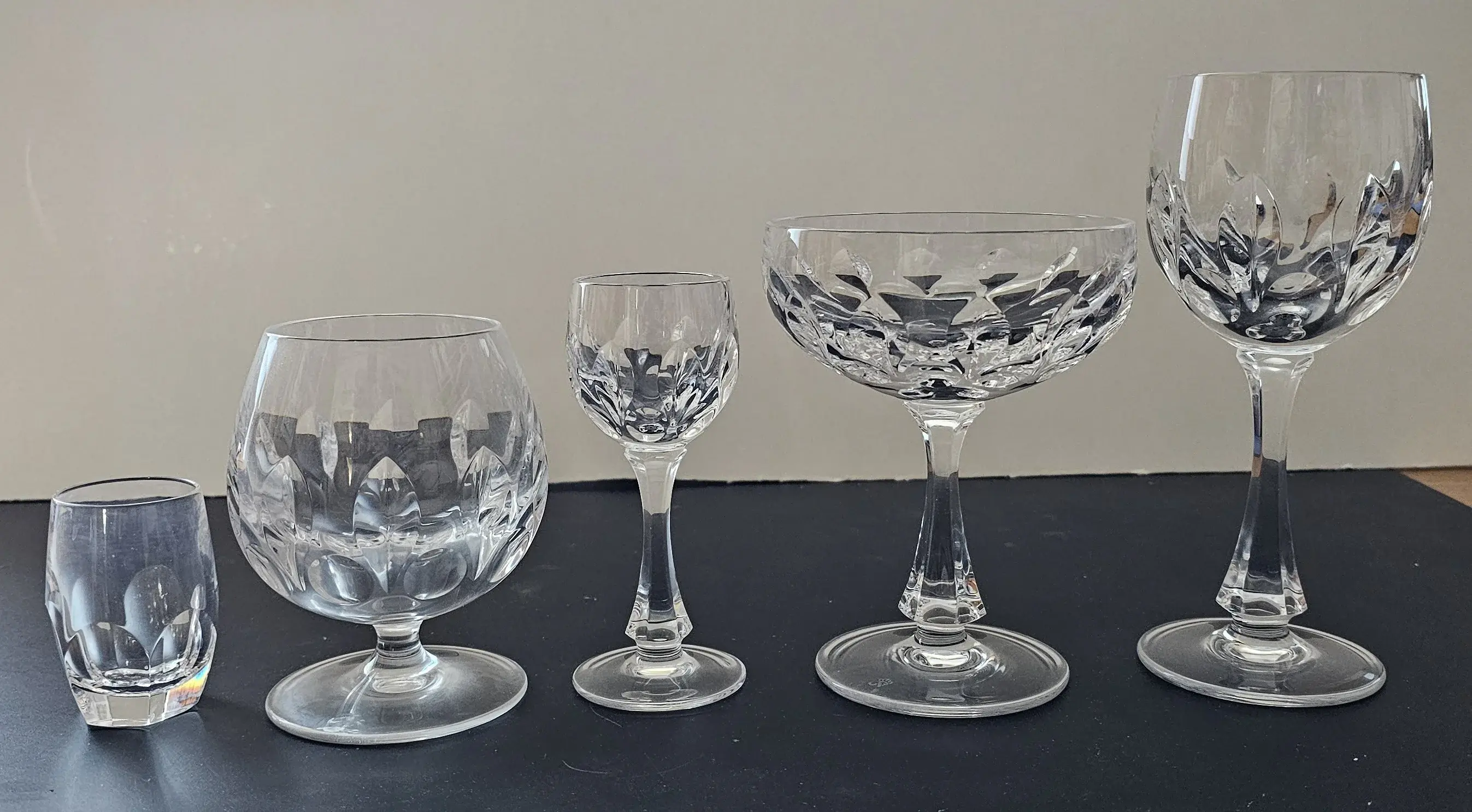 Die Serie ?? von Nachtmann