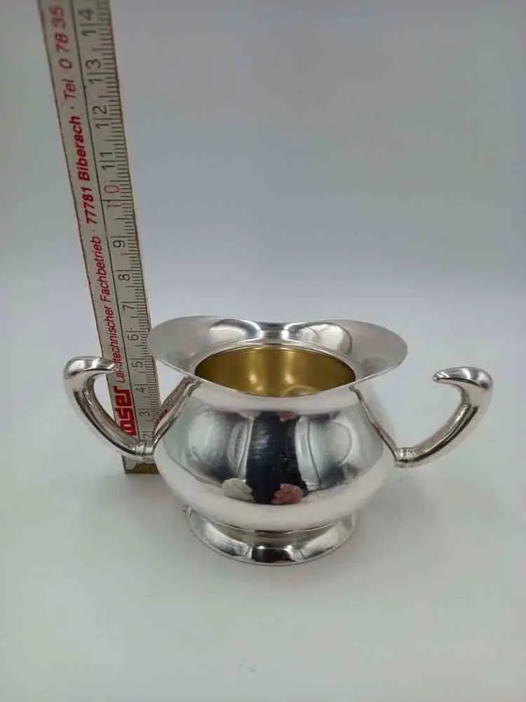 Kleine Zuckerdose Höhe ca. 6,2 cm