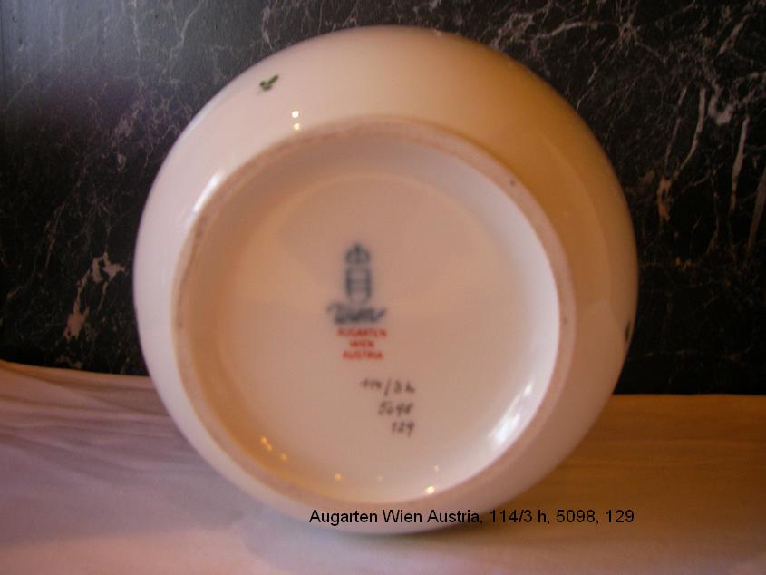 23 Augartenvase2.JPG