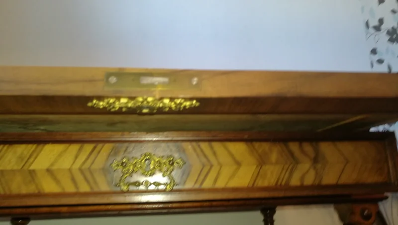 Schrank