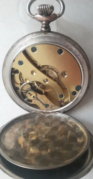 Taschenuhr47-7 (2).jpg