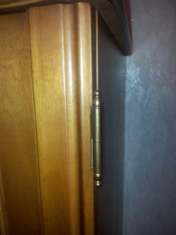 Schrank schaniere