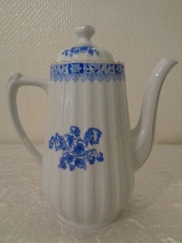 China Blau Kanne unbekannt 4.jpg