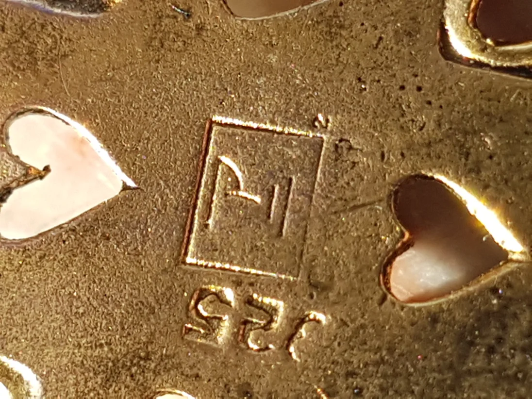 15377996388247894418638391744849.jpg