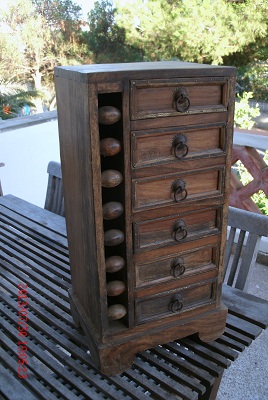 schrank.JPG
