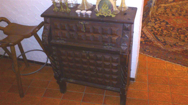 Schrank 3