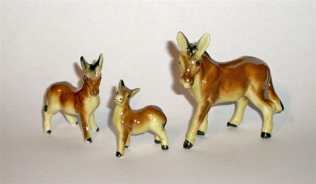 Porzellanfiguren.jpg