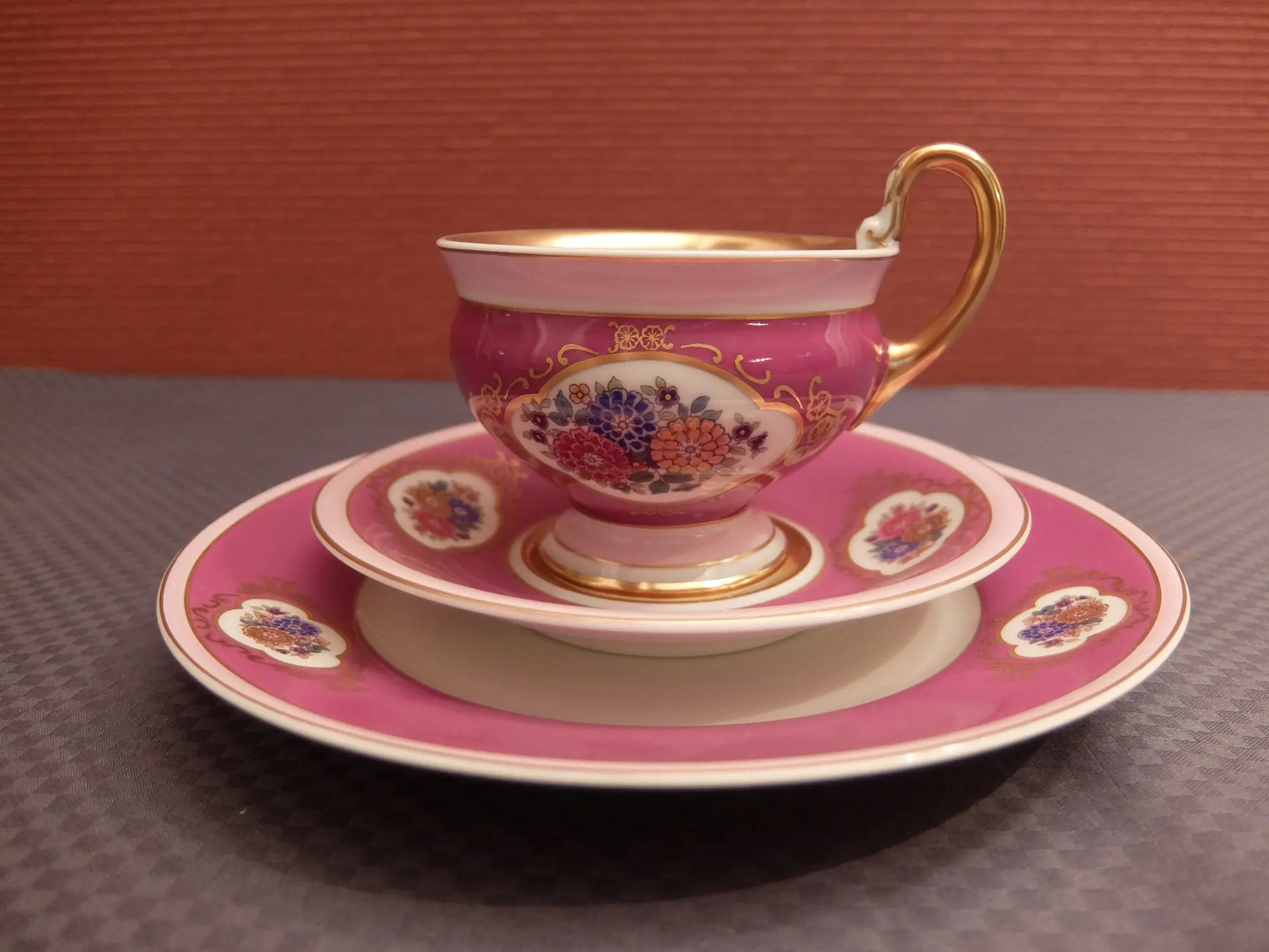 HR ST rosa 1.JPG