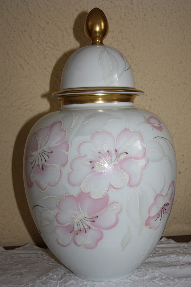 Vase 1