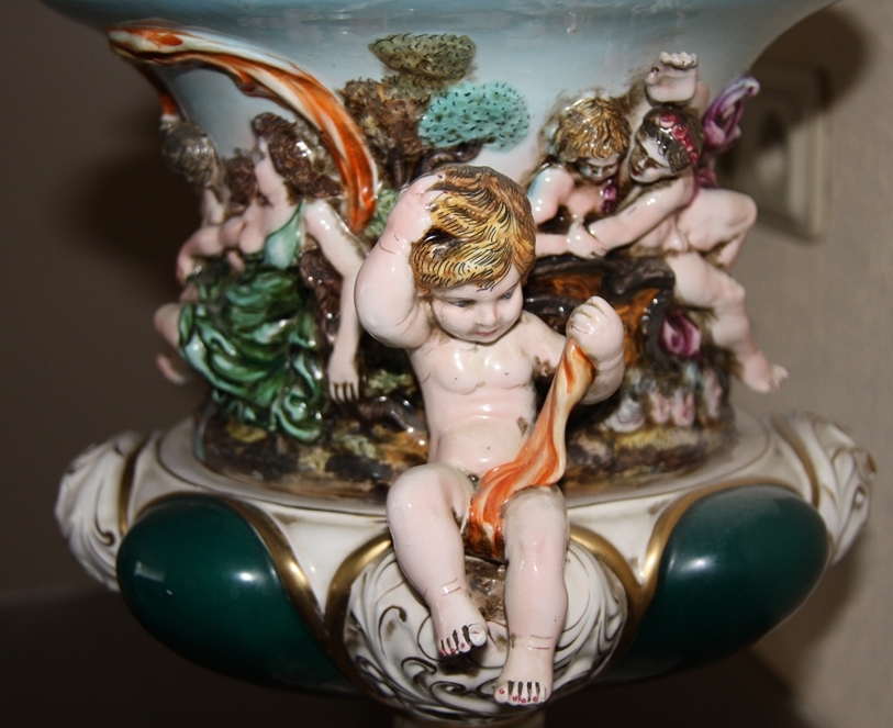 Vase 2