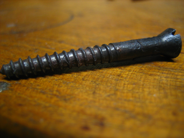 Thonetschraube 001.JPG