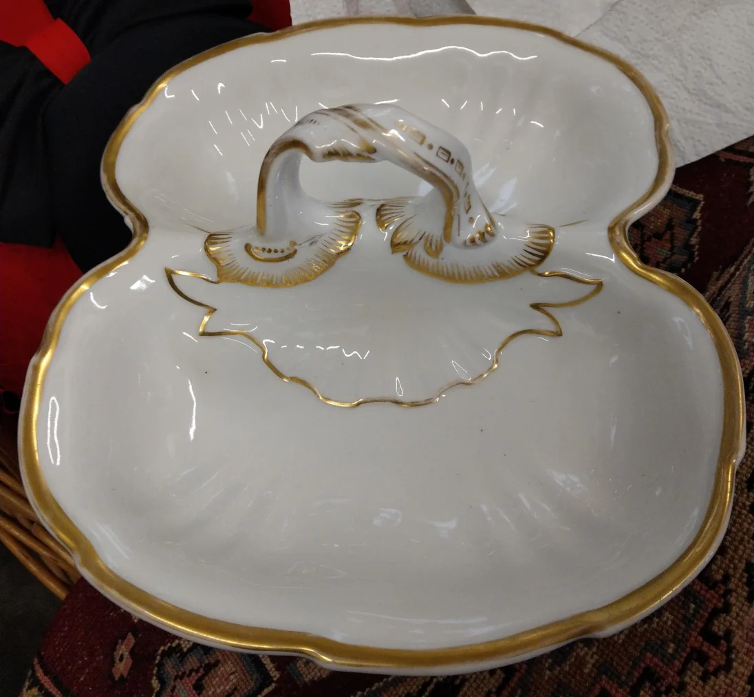 DoppelSchale Bodenmarke2.jpg