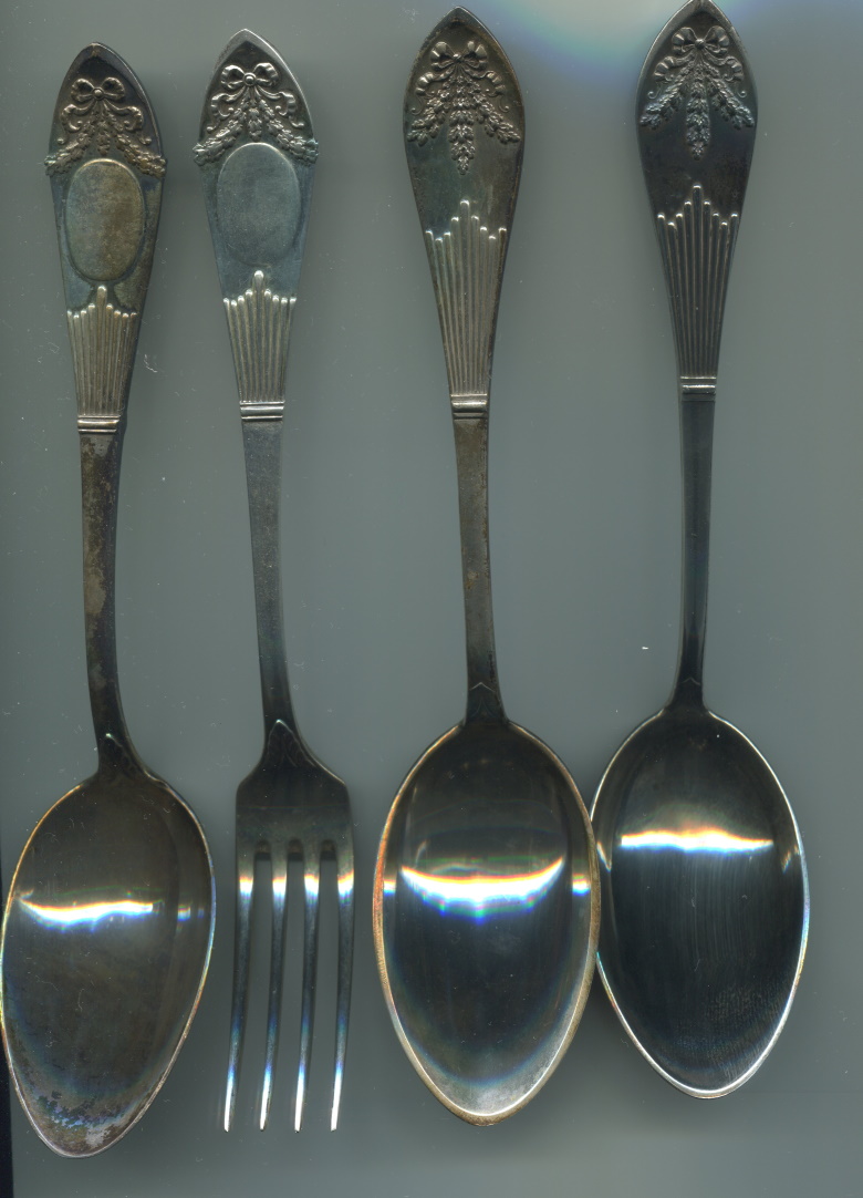 3_spoons_1_fork.jpg