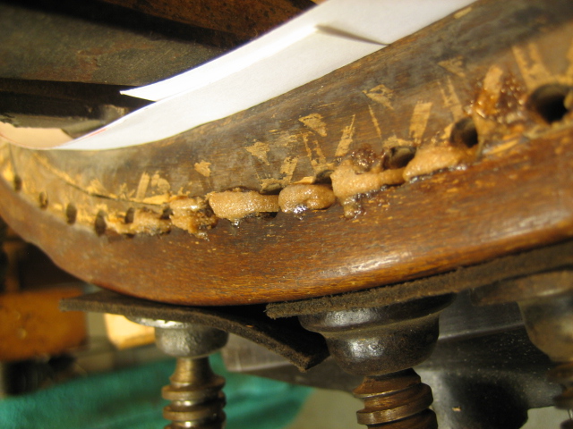 Kohn Sessel Teil 1 028.JPG