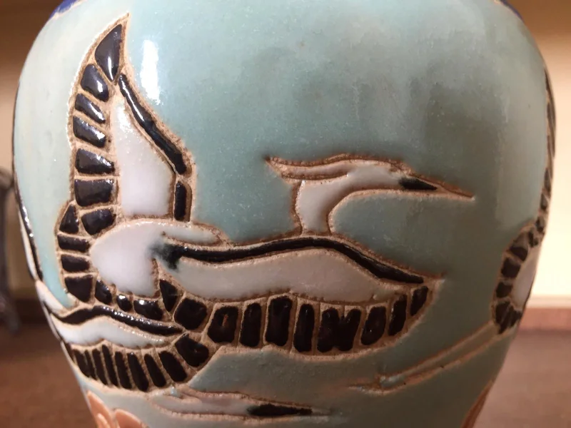 vase detail kranich.jpeg