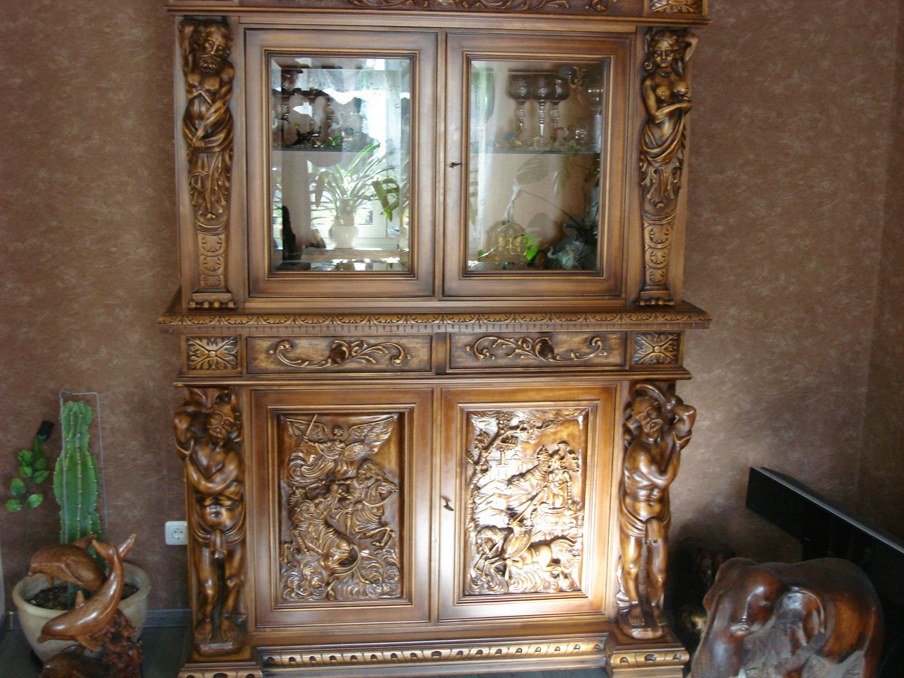 DSC07677-1.jpg
